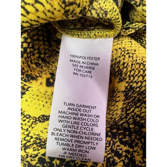 Snake Skin Print Blouse Button Down Mob Wife Yellow Gold Nanette Lepore - Picture 4 of 4